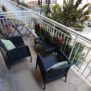 moderno-apartamento-en-la-nogalera.es-andalucia.com/